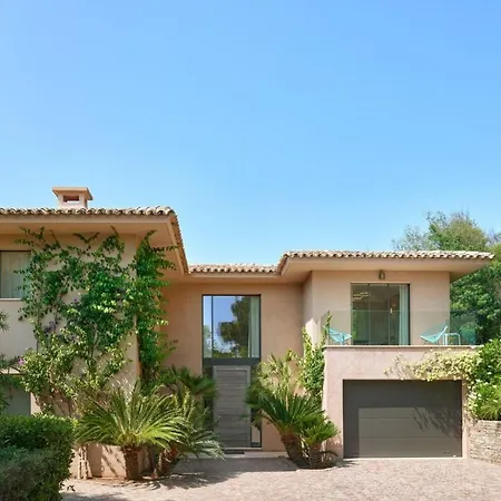 别墅 With Breathtaking View On The Front Line In Tropez 圣特罗佩